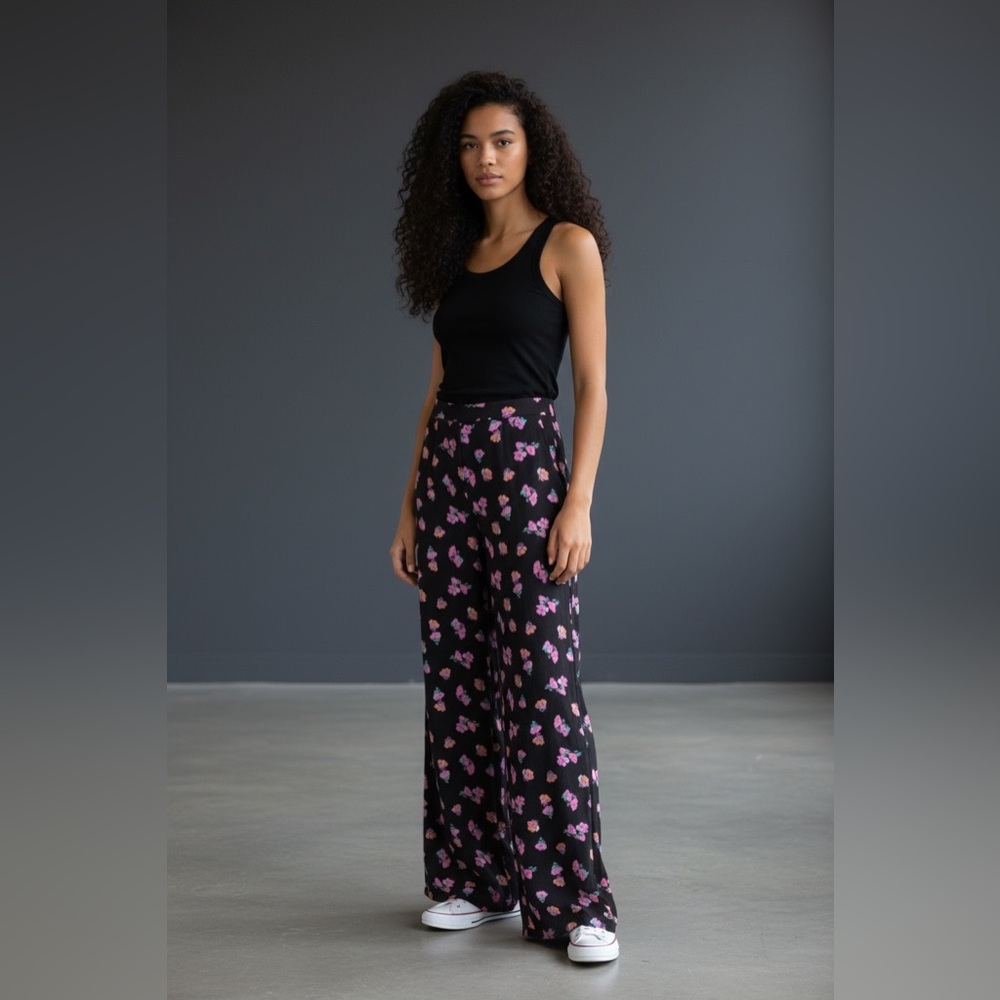 WAYF Floral Wide Leg Pants, Black/Pink, XL, NWT
